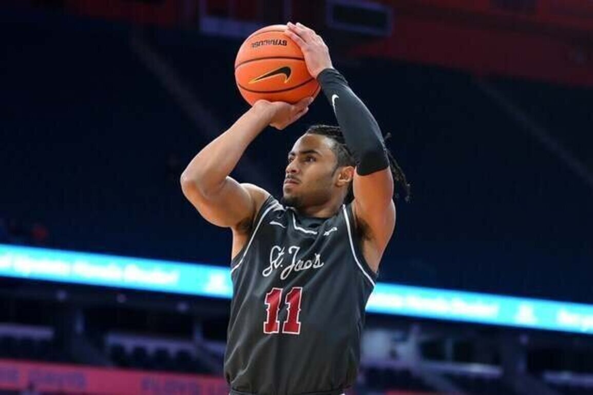 Saint Joseph's makes 19-point comeback to overcome Cal
