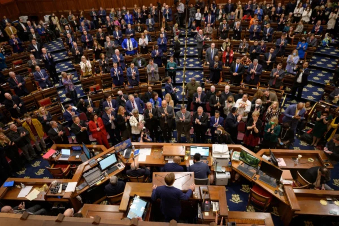 Opinion- CT Democrats fear debate
