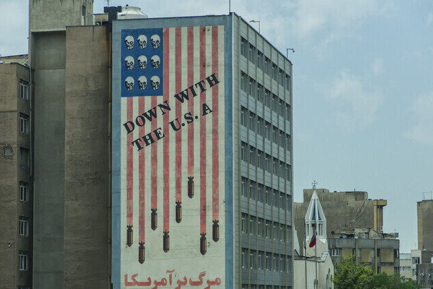 America has the power to defeat Iran. Why cant it use it