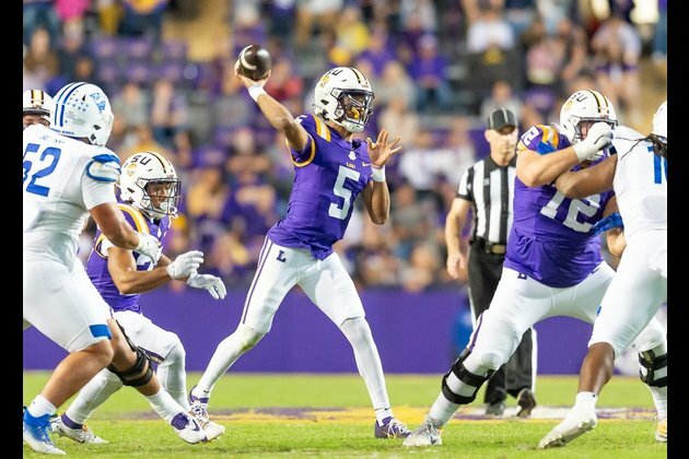 Jayden Daniels totals 8 TDs as No. 15 LSU crushes Georgia St.