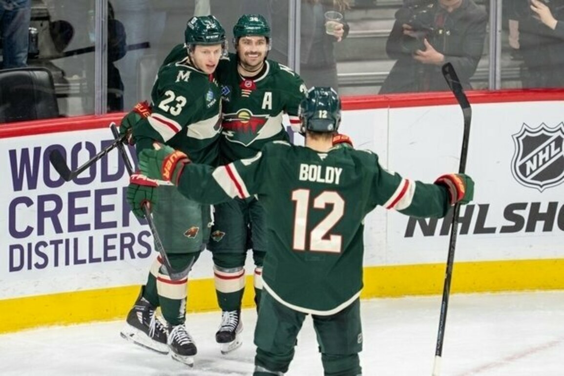 Searching for puck luck, Wild face Blues