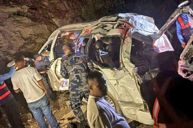 Bus mishap in Nepal kills 7 Indian pilgrims, leaves 9 others injured