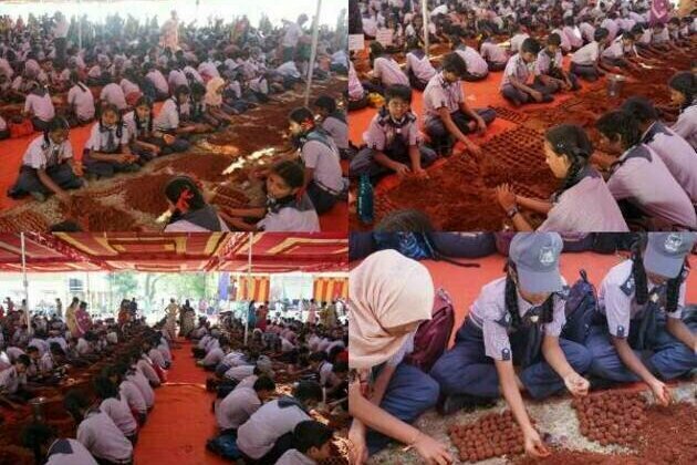 2956 Students under the SIRPI Programme makes Seed Ball to boost Greenery