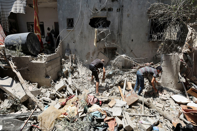 Israel launches air strikes in Gaza after "terrorists" targets troops in Rafah