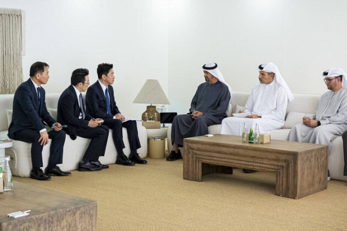 UAE President receives Envoy of President of Republic of Korea