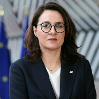 Ukrainian parliament approves new PM