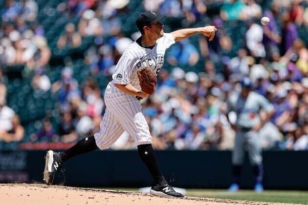 Cubs add LHP Ty Blach, option LHP Javier Assad