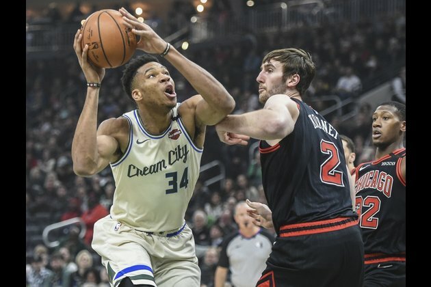 NBA roundup: Giannis' triple-double lifts Bucks past Bulls