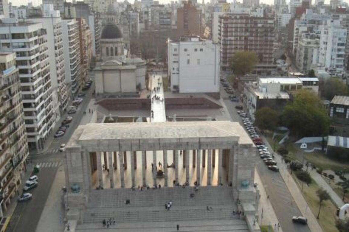 Argentine province of Santa Fe on alert as number of dengue cases soars  MercoPress