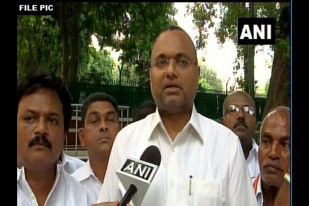 SC allows Karti Chidambaram to travel abroad