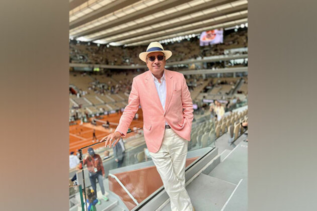 Boman Irani celebrates birthday with a dream trip to Roland Garros