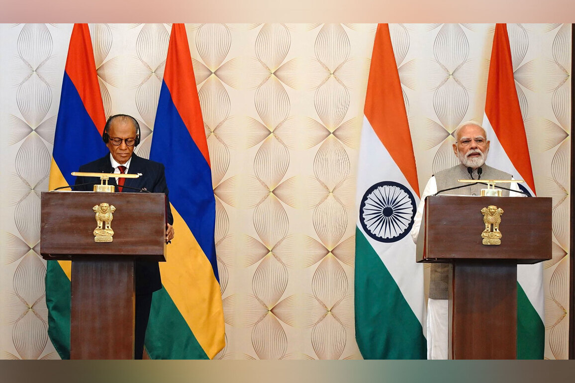 India, Mauritius sign major agreements; over USD 680 million development package announced