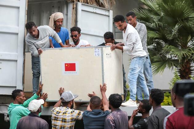 (Hello Africa) Chinese medical team donates medical supplies to Ethiopian hospital