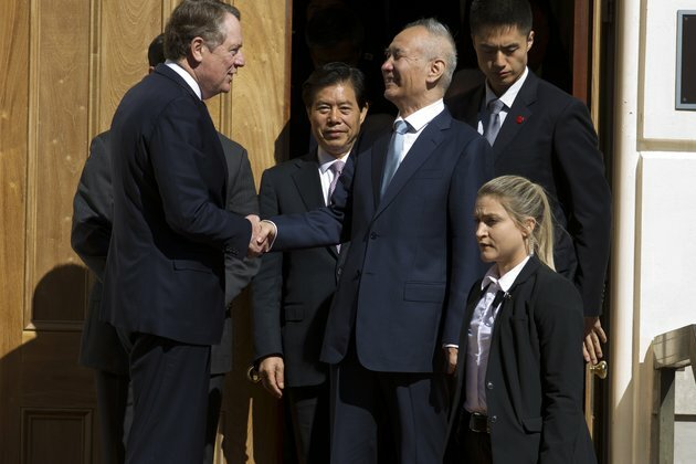 Trump Voices Optimism as US-China Trade Talks Continue