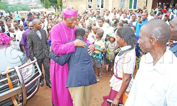 Bishop kahuma 350x210