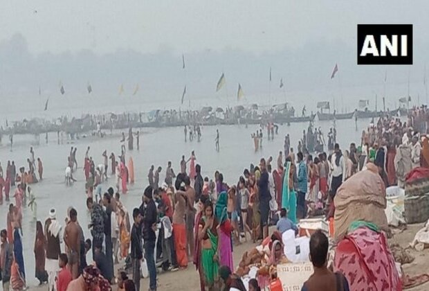 Devotees throng Triveni Sangam to take holy dip