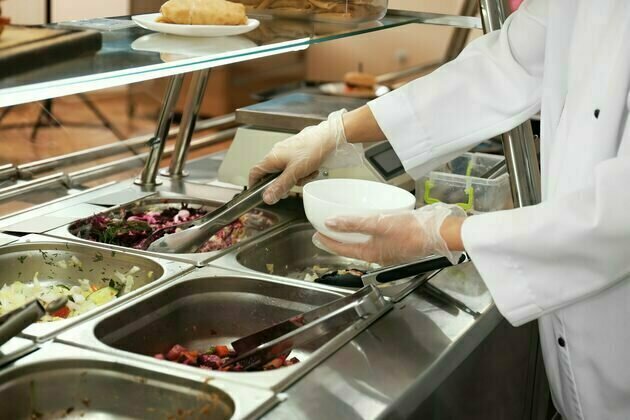 England's free school meals rollout risks losing sight of which children need help most