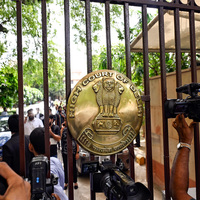 Cold wave fallout: Delhi HC mobilises civic bodies, hospitals for immediate shelter for homeless