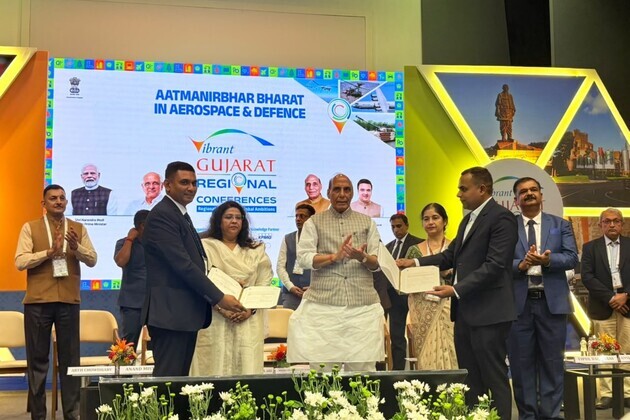 Vibrant Gujarat Summit: Rajnath Singh hails Gujarat's defence ecosystem, stresses India's self-reliance