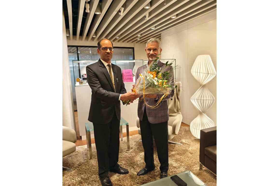 EAM Jaishankar makes stopover in Zurich en route to 3-nation Caribbean visit