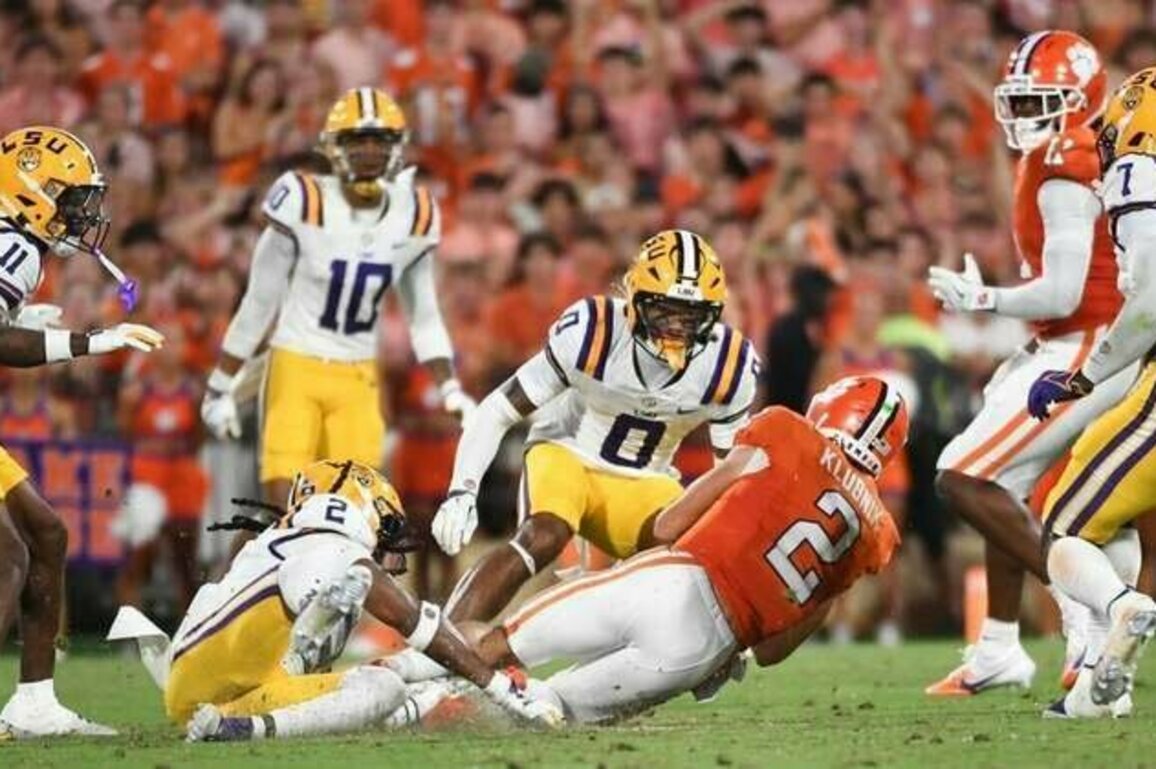 After 'bad day' vs. LSU, Cade Klubnik and No. 8 Clemson await Troy