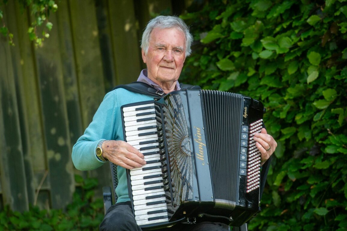 Frank Thomson- Accordion player who played at Balmoral balls