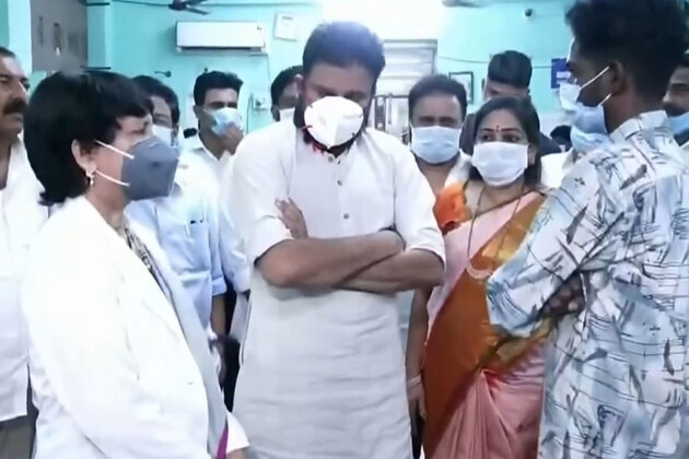 Andhra: Deputy CM Pawan Kalyan meets families of Vetlapalem explosion victims