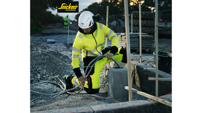 Make yourself seen with Snickers Workwear