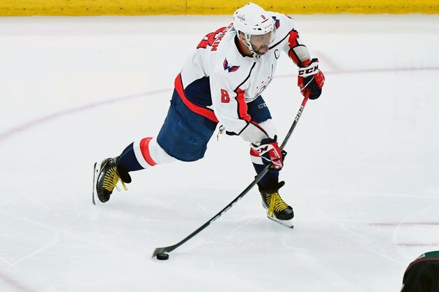 NHL roundup: Ovechkin scores 700th goal but Devils beat Caps