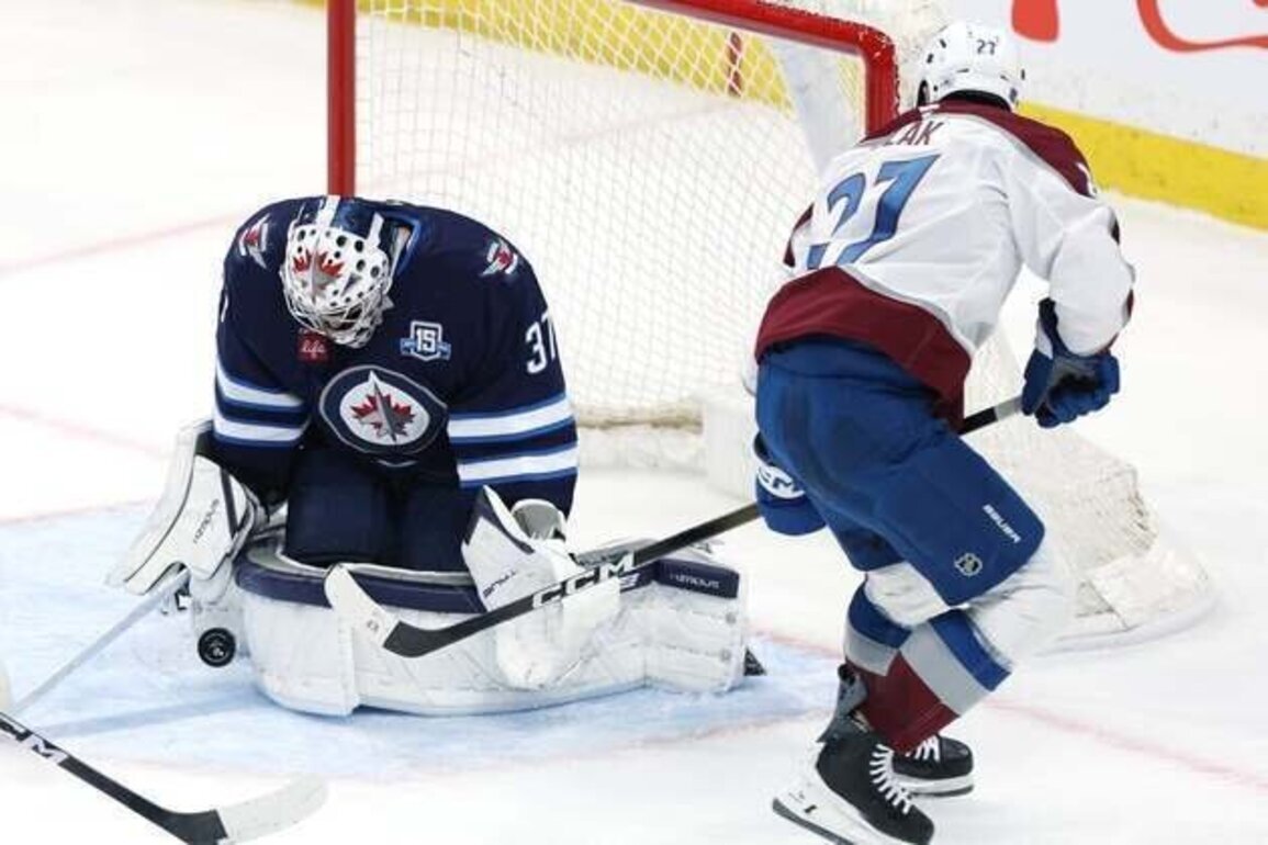 Jets can't afford a step back against Blackhawks