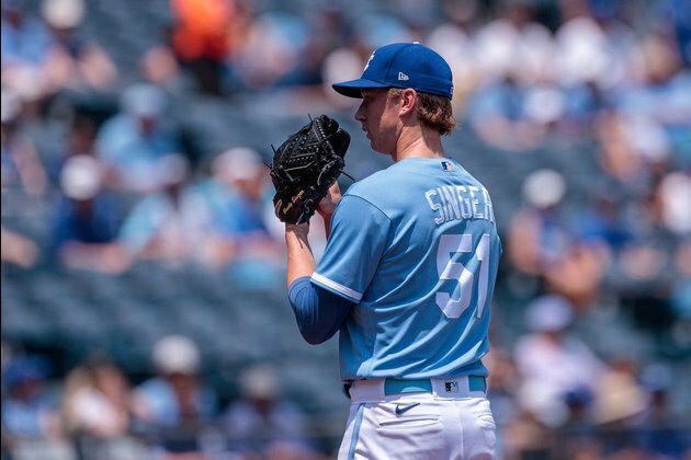 Brady Singer and Royals shut down Rockies