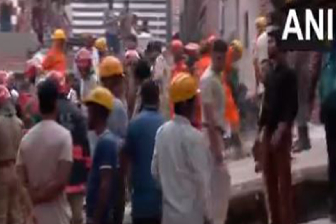 Four people killed, 14 rescued as building collapses in Delhi's Mustabad
