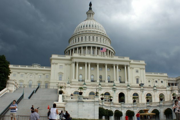 China dumping American debt Treasury data