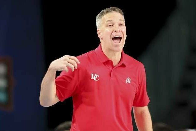 Davidson stifles Boston College to reach Charleston Classic final