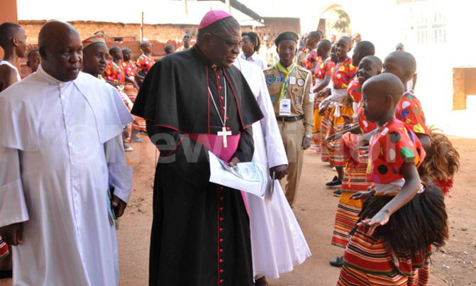 Bishop cautions against arresting people wearing red clothes Bishop cautions against arresting people wearing red clothes