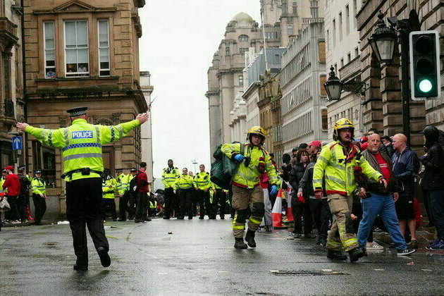 Car plows into crowd at Liverpool football celebrations 