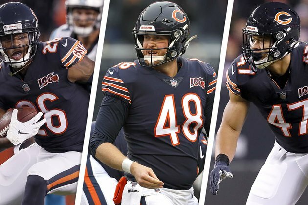 Bears retain free agents Bush, Scales, Irving