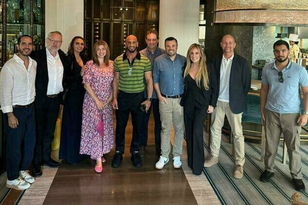 Abdulla Al Hamed meets leading global drama, film figures in London