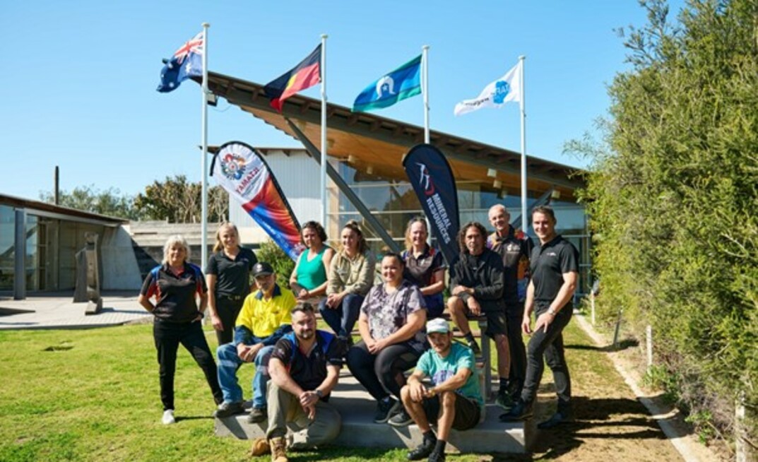 Yamatji course participants and staff. Credit: Mineral Resources