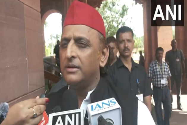 "Our country, economy, farmers, youth under threat": Akhilesh Yadav on additional tariffs