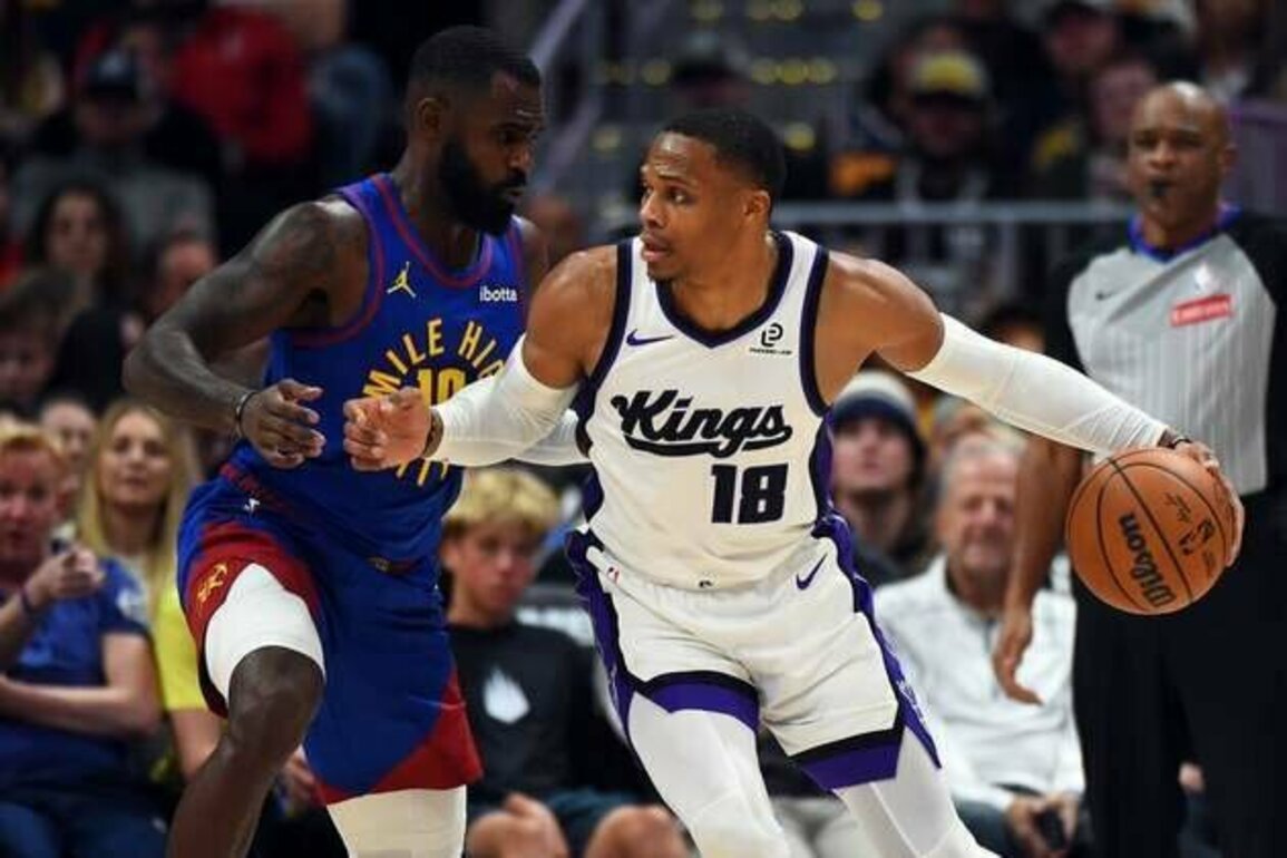Kings come through late, end 8-game skid at Nuggets' expense