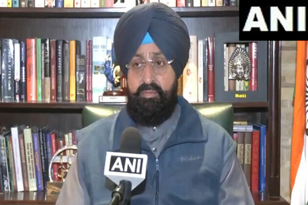 "Utter failure of Central Government, Railway Ministry and UP government": Partap Singh Bajwa on Delhi Stampede