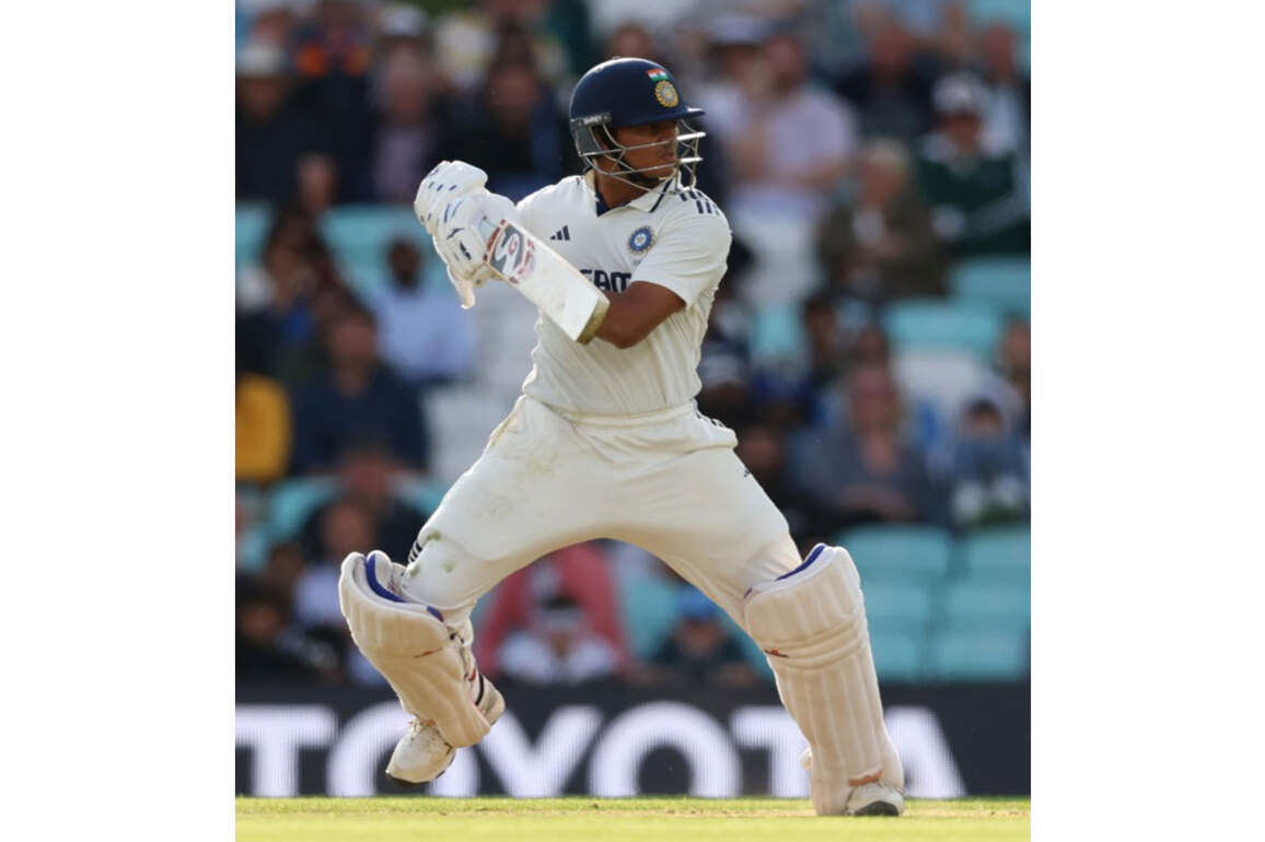 Ricky Ponting unimpressed with Jaiswal "wasting time" in final moments before lunch