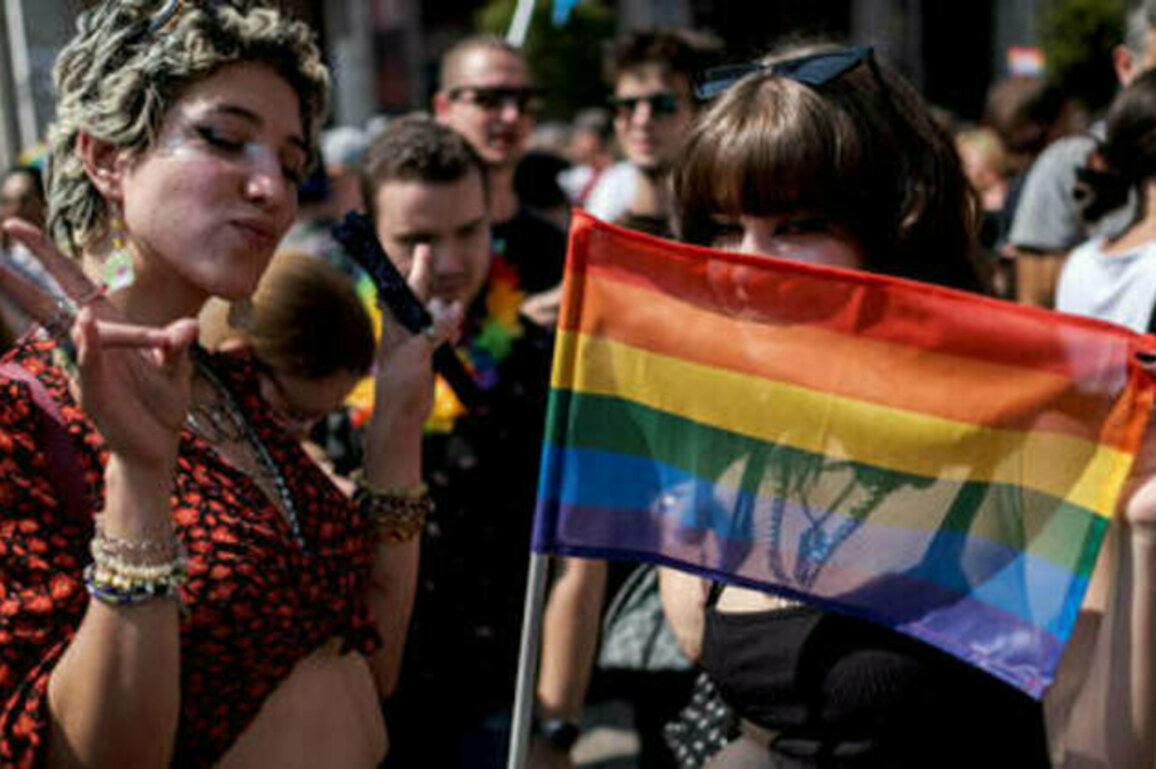 You must welcome gay people - UN to Hungary