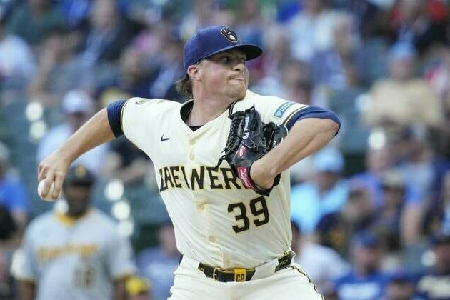 Brewers look for sweep, fifth straight victory in finale vs. Rockies
