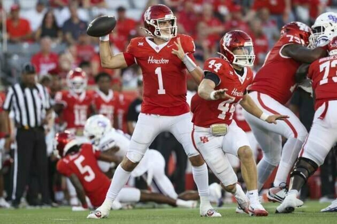 Houston shuts-out Stephen F. Austin to start 2025 campaign