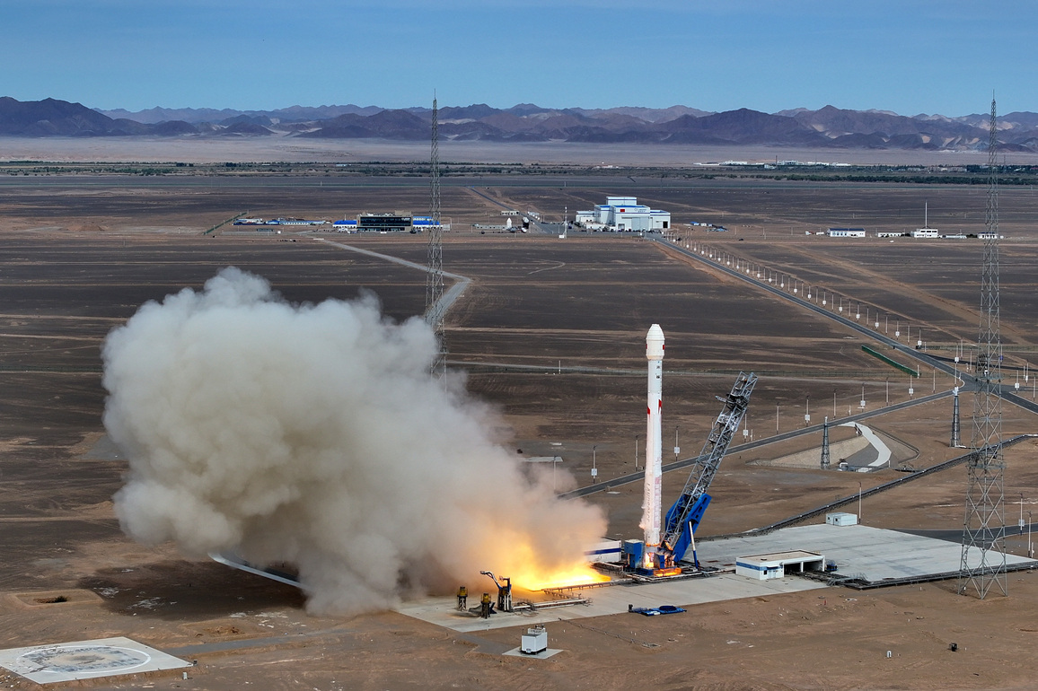CHINA-JIUQUAN-ZHUQUE-2E Y5 CARRIER ROCKET-LAUNCH (CN)