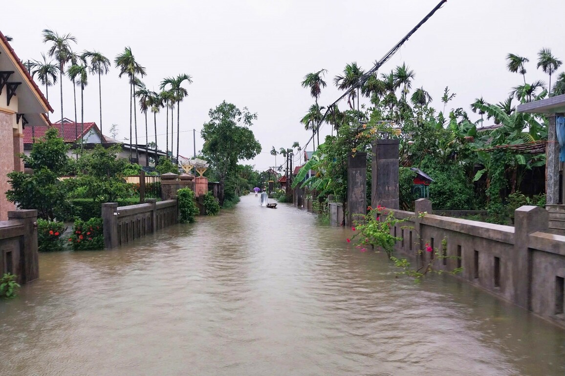 VIETNAM-CENTRAL REGION-TYPHOON-WUTIP