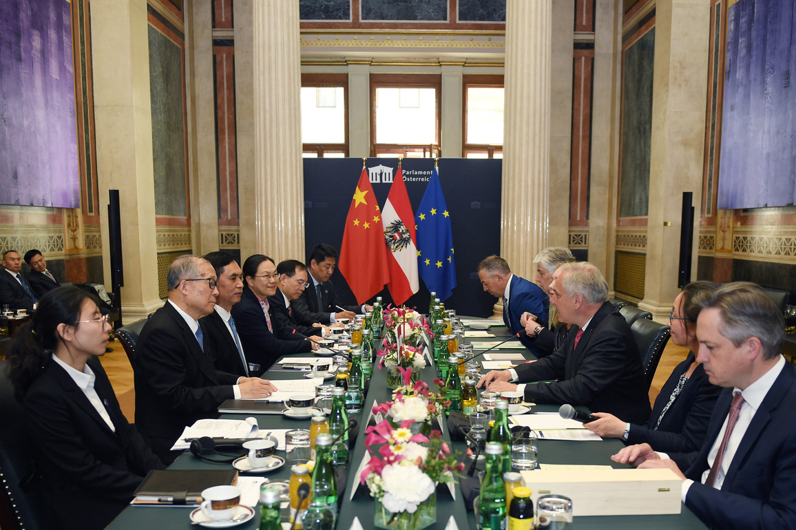 AUSTRIA-VIENNA-CHINA-LI HONGZHONG-VISIT