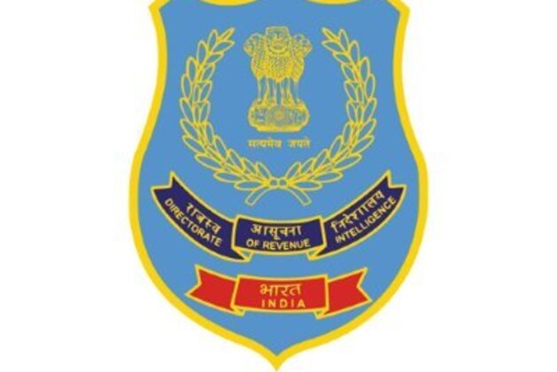 DRI Mumbai seizes 28 containers with 800 MT Pakistan-origin goods worth Rs 12 crore; two held